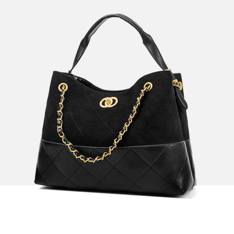 Women's Diamond Quilted Shoulder Bag - Image 2