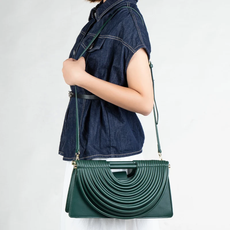 Women's Sculptural Ribbed Handbag - Image 4