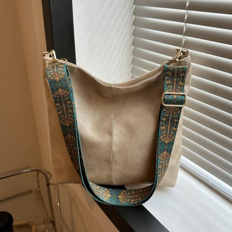Women's Textured Leather Shoulder Bag with Patterned Strap - Image 7