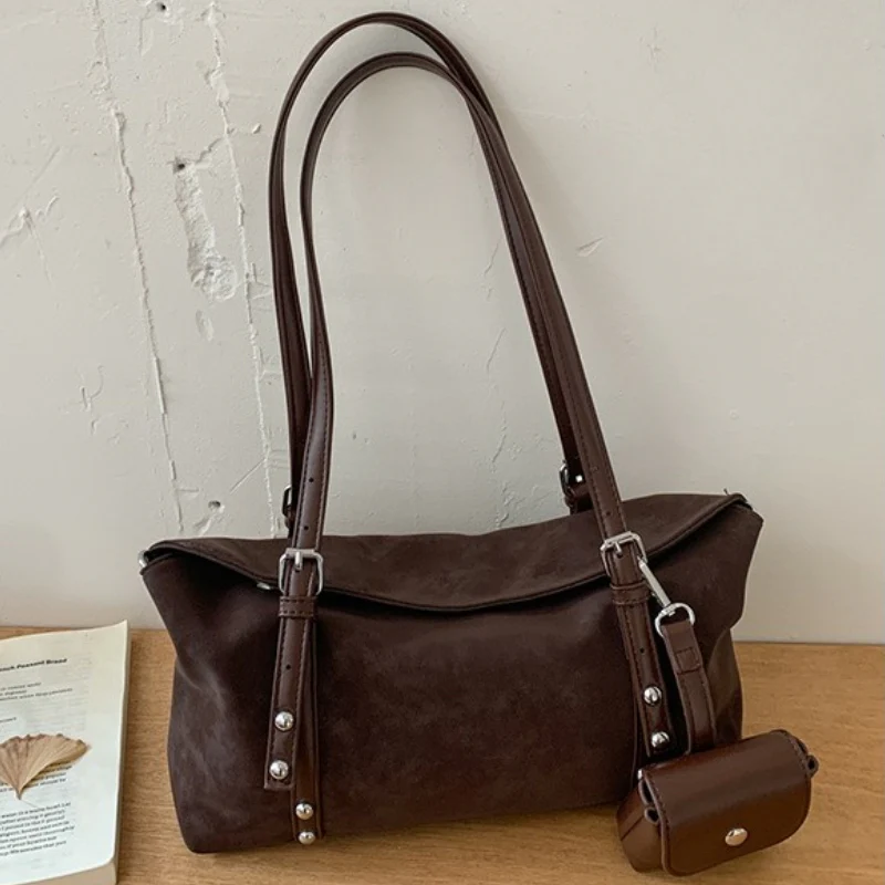 Women's Versatile Shoulder Bag with Mini Pouch - Image 3